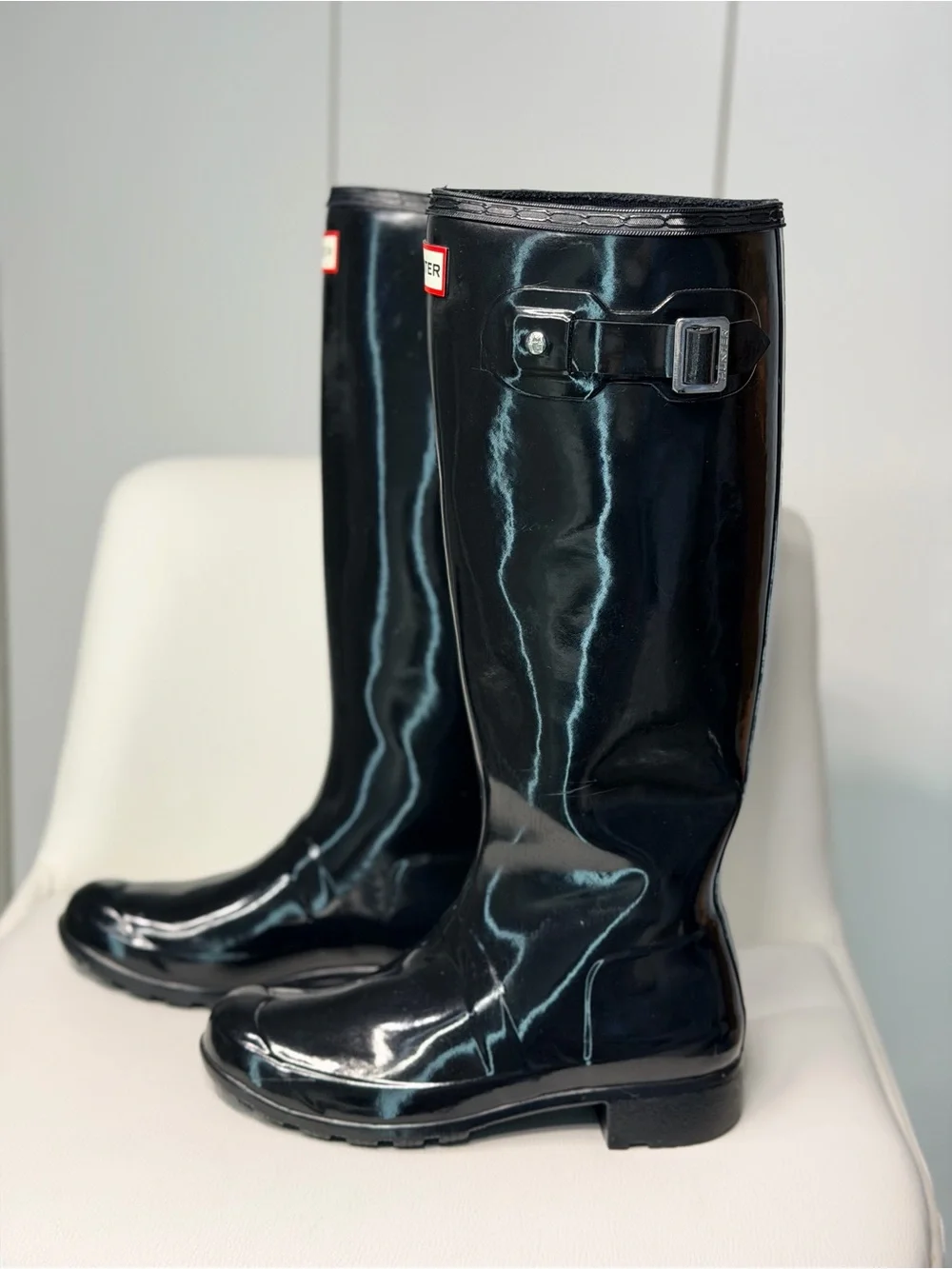 Rare Hunter Original Tour Travel Pack Glossy Black Tall Rain Boots Socks Light